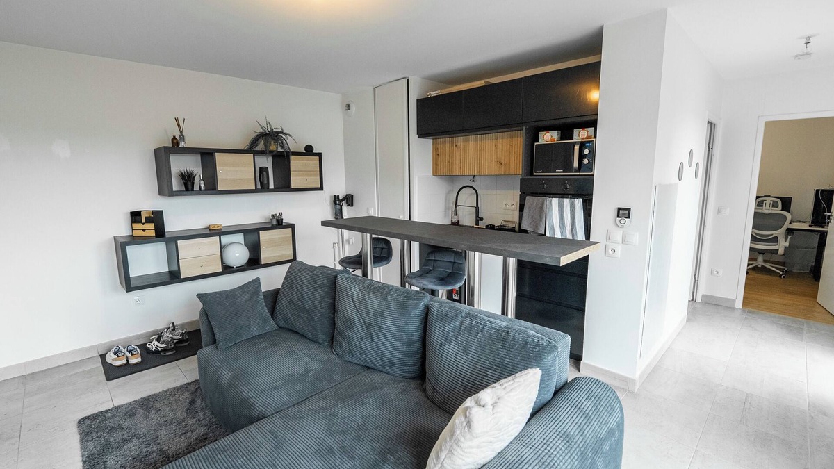 Pessac Apartment | Peaceful stay near Pessac forest