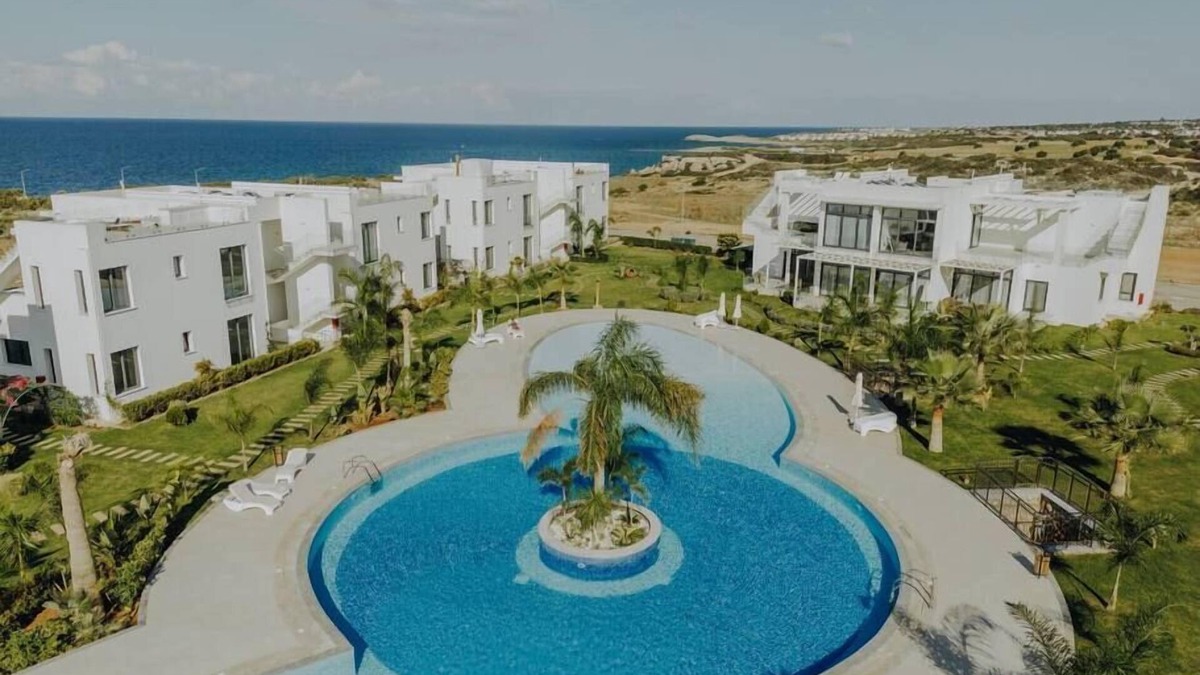 Tatlisu Apartment | Peaceful Suite Beachfront Getaway