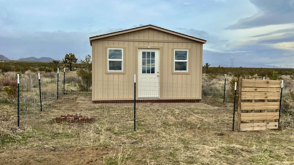 Keene Cabin | Peaceful Tiny House/Off-Grid Cabin on 10 Acres of High Desert Beauty