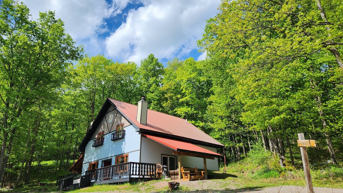 Stambaugh Ski Chalet | Peaceful Updated Ski Chalet across the street from Ski Brule Mountain -LEFT Side