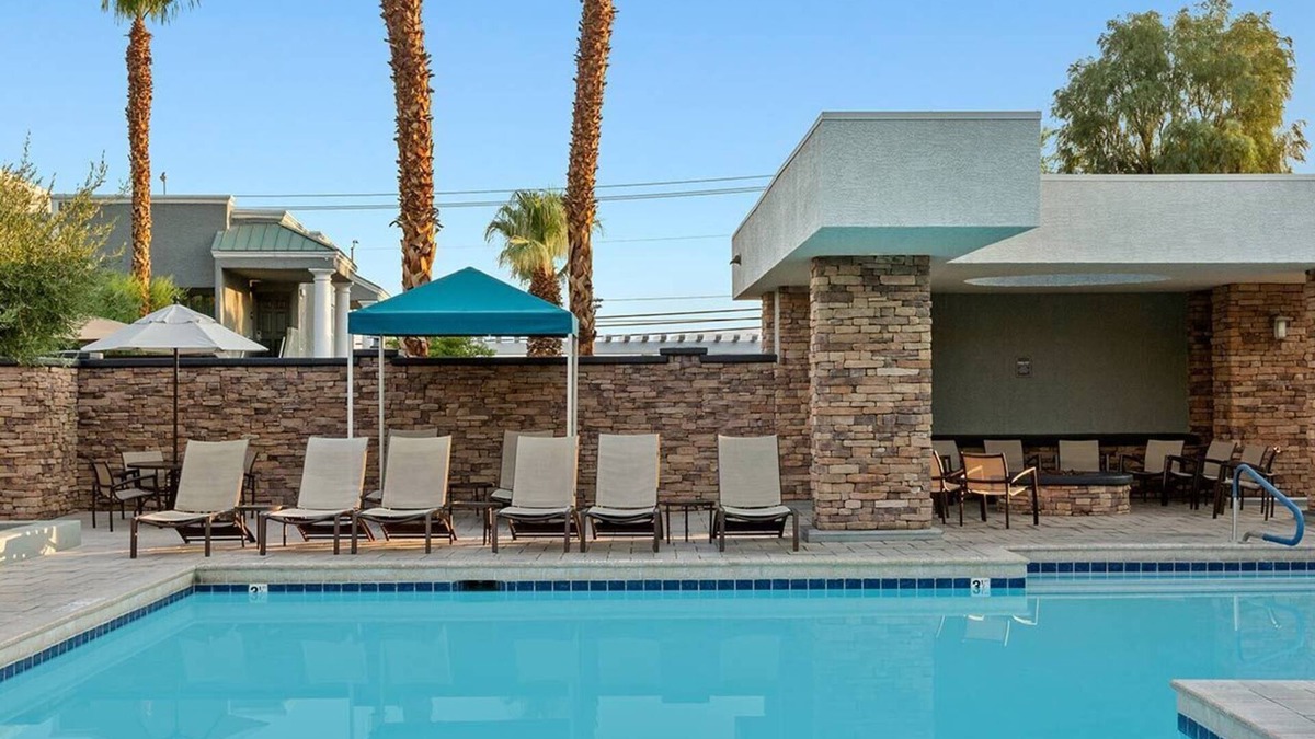 Las Vegas Condo | Peaceful Vegas 2 Bedroom, 2 Bathroom Condo, Sleeps 6