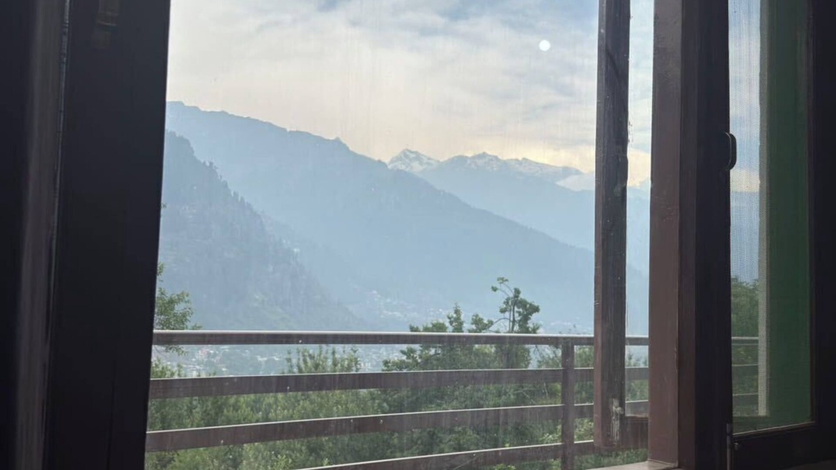 New Manali Apartment | Peaceful Village Homestay