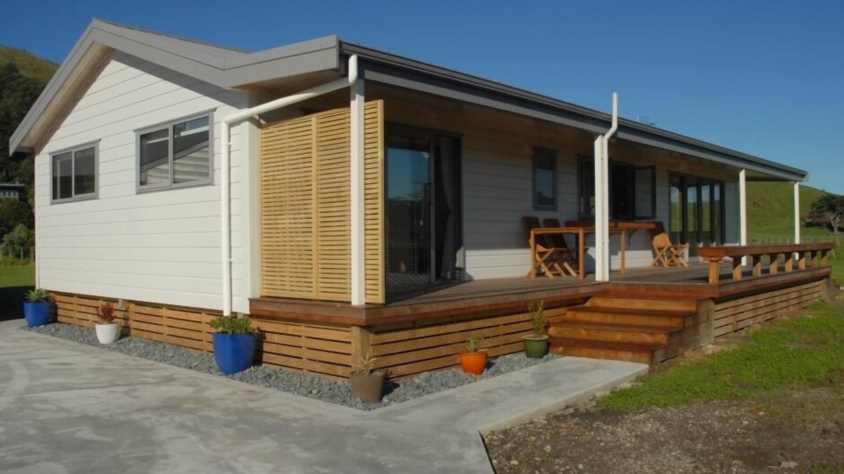 Wainui House | Peaceful Wainui Beach Holiday Home
