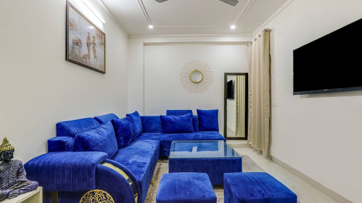 South West Apartment | Peacefulhuts 2BHK near IGI International Airport Delhi n