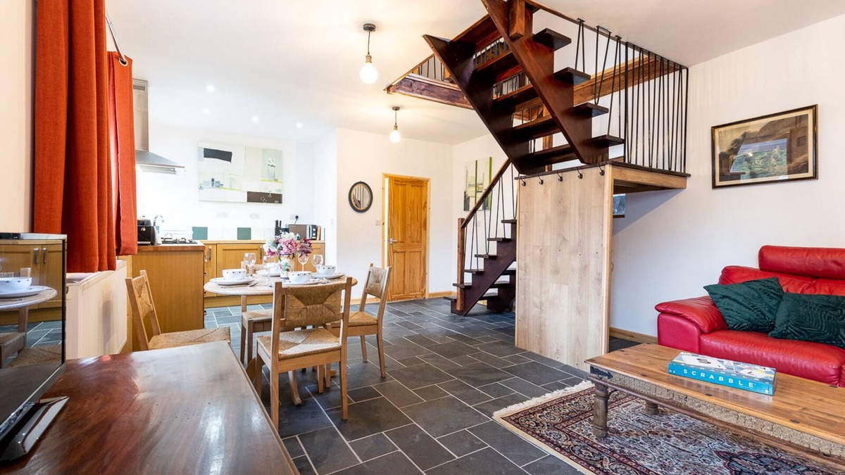 Nevern Cottage | Peacefull Farm Getaway For Two