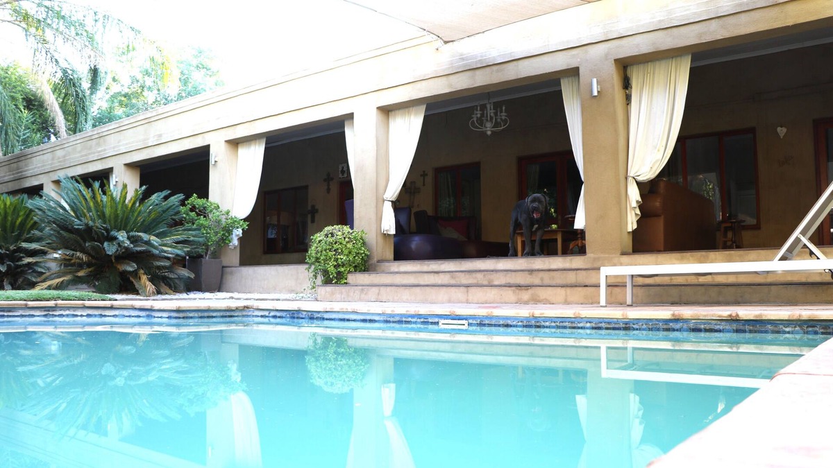 Kakamas House | Peacefull Garden Villa with pool and close to orange river.