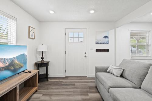 Medford Apartment | Peach Street Super Suite