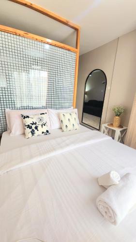 Riruta Apartment | Peache house