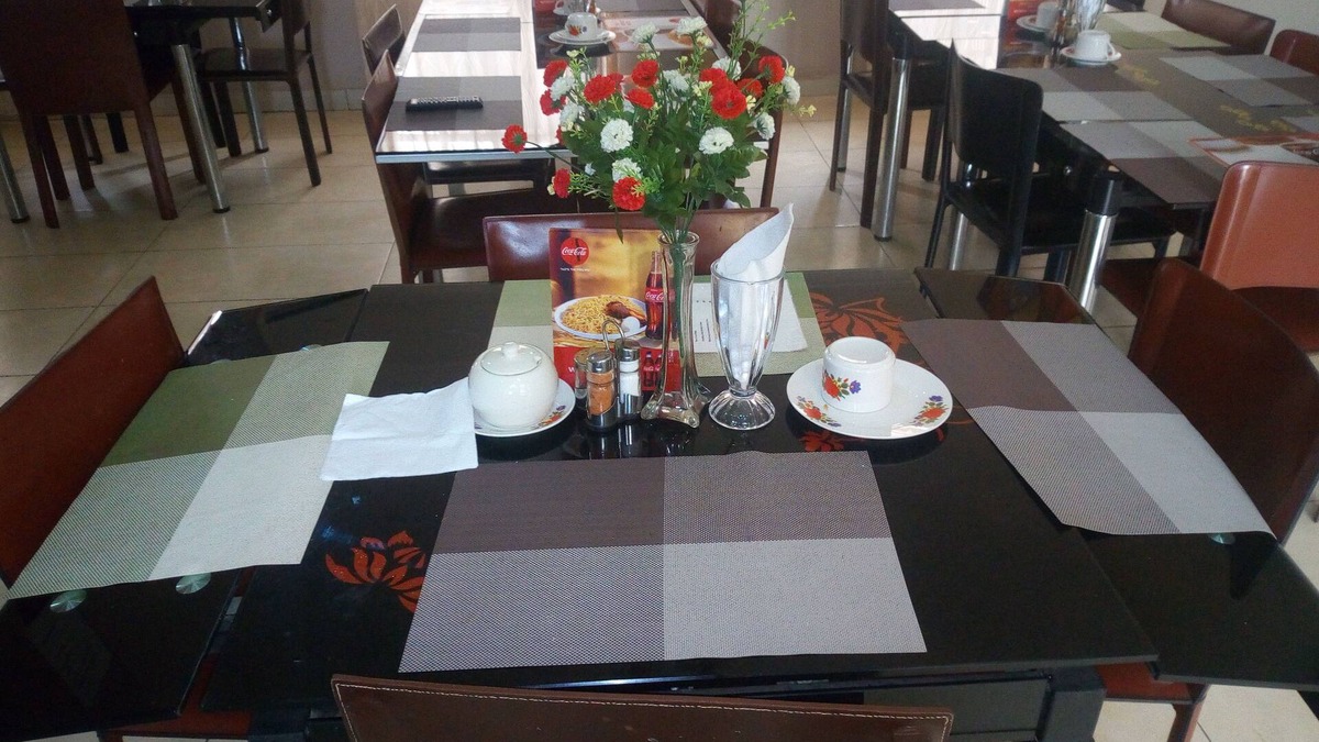 Ibadan Hotel | Peak Court Hotels