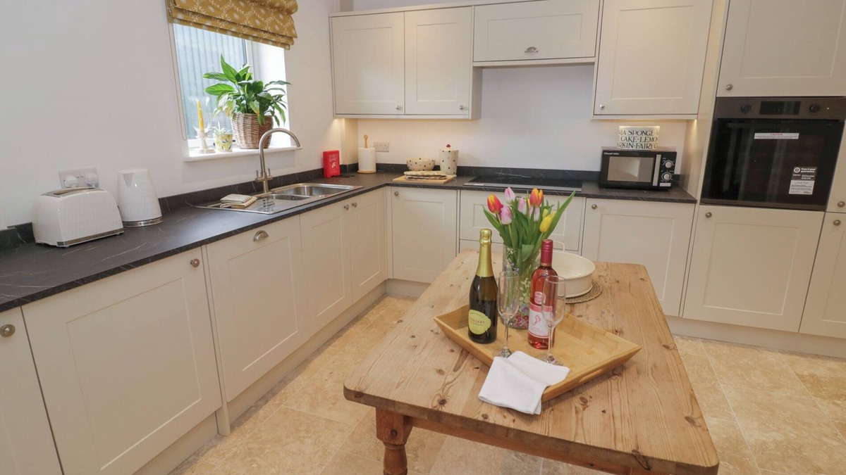 Hellidon Cottage | Pear Barn
