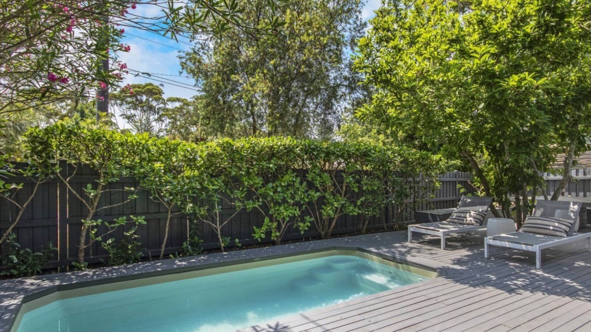 Pearl Beach House | Pearl Beach House - Pool & WIFI available