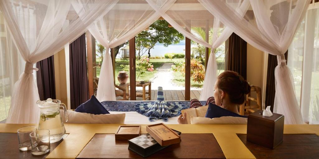 P. Gili Asahan Resort | Pearl Beach Resort Gili Asahan