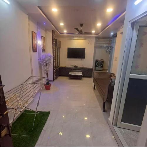 Lakdi Ka Pul Apartment | Pearl city retreat