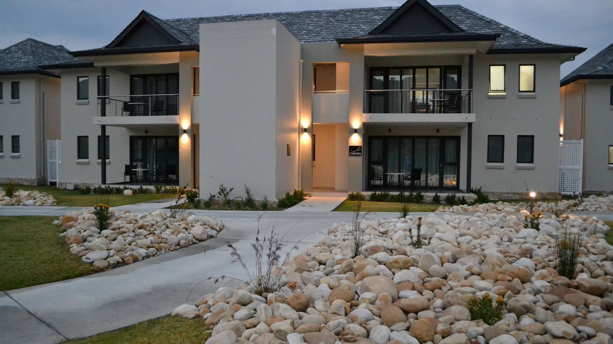 Paarl Apartment | Pearl Valley Golf Estate, Suite 504 - Golf Safari SA