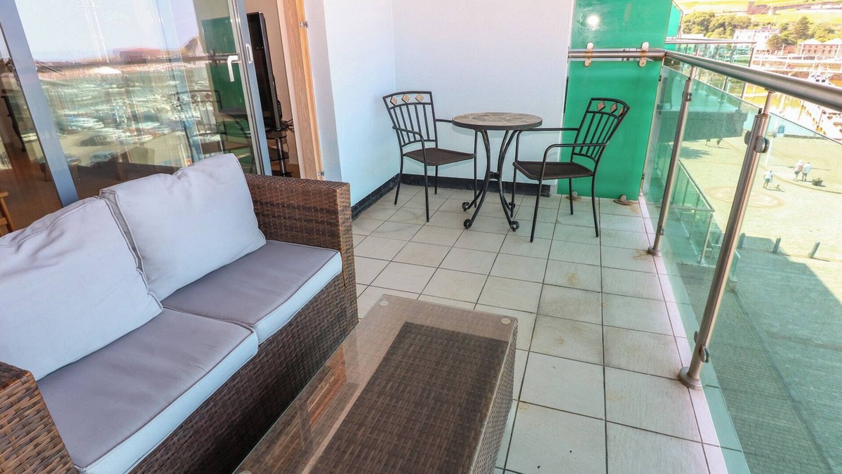 Whitehaven Cottage | PEARS SUITE, country holiday cottage in Whitehaven