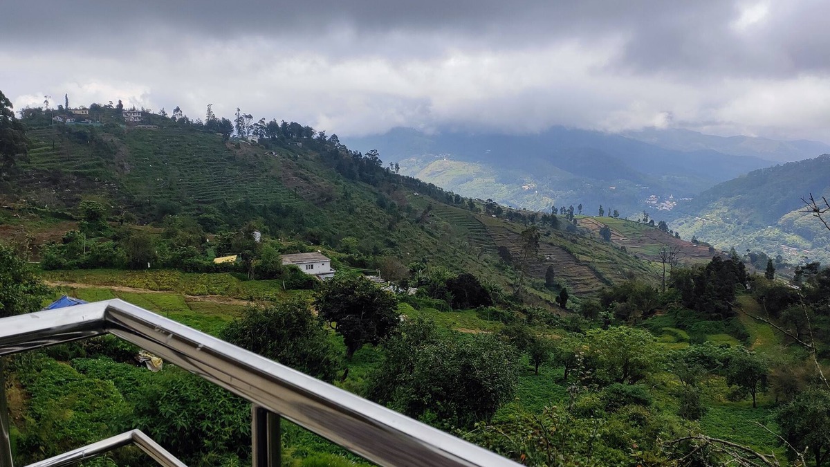 Kodaikanal Apartment | Pears Tree Suite