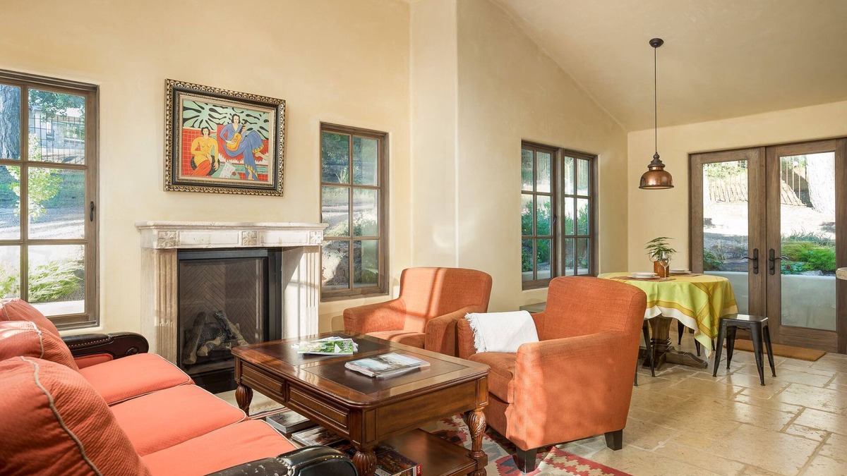 Pebble Beach Cottage | Pebble Cottage: New, Elegant And Steps Away From The Lodge And Stevenson School