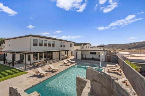 Hurricane House | Pecan Valley Oasis - Lux Pool, Sauna and Theater