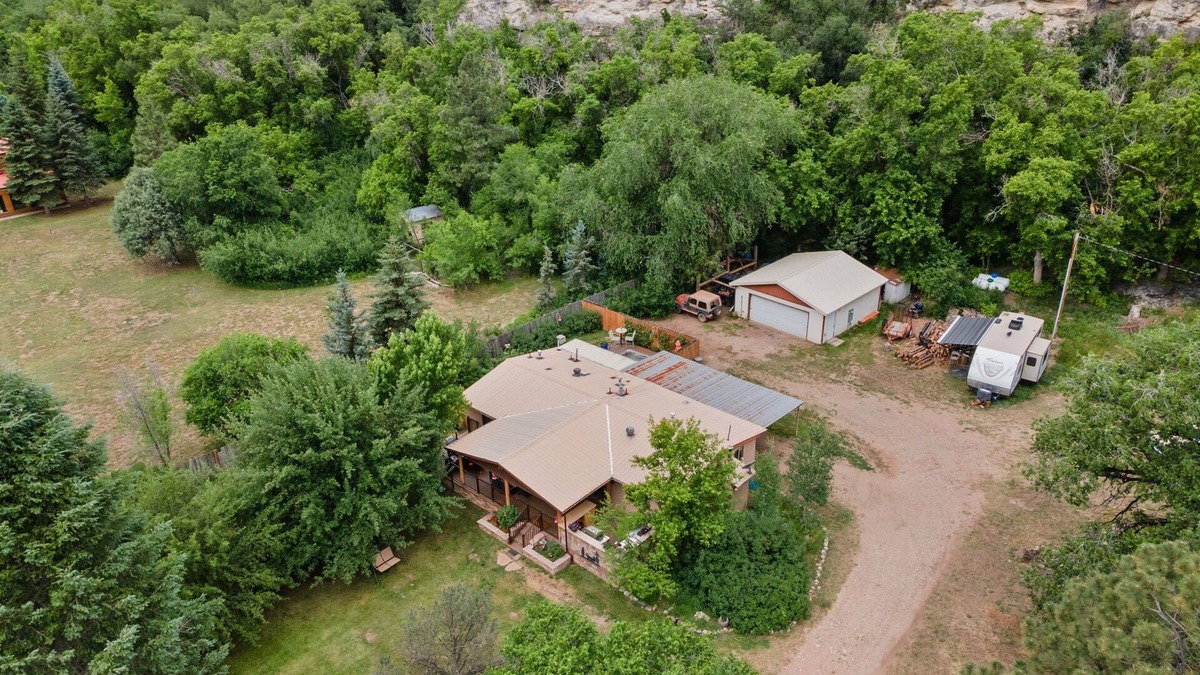 Canoncito Cabin | Pecos River Retreat with a Hot Tub