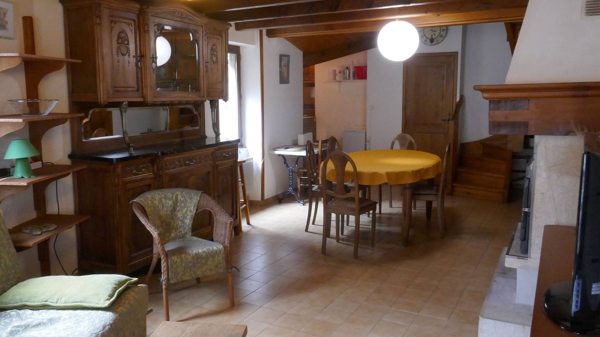 Sainte-Enimie House | Pedestrian center, upstairs apartment and use of entire house