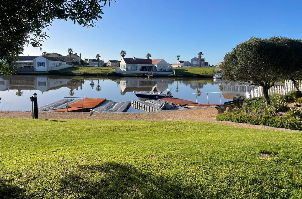Port Owen Apartment | PelicanStay