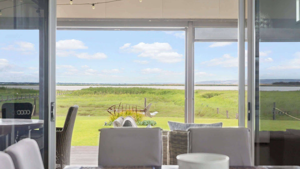 Alexandrina House | Pelicon point - 70D Thorpe road, Clayton Bay