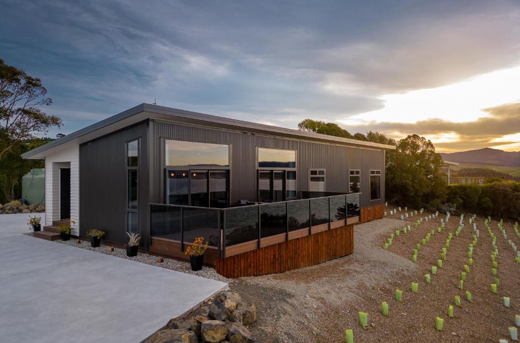 Moeraki House | Pembroke Heights