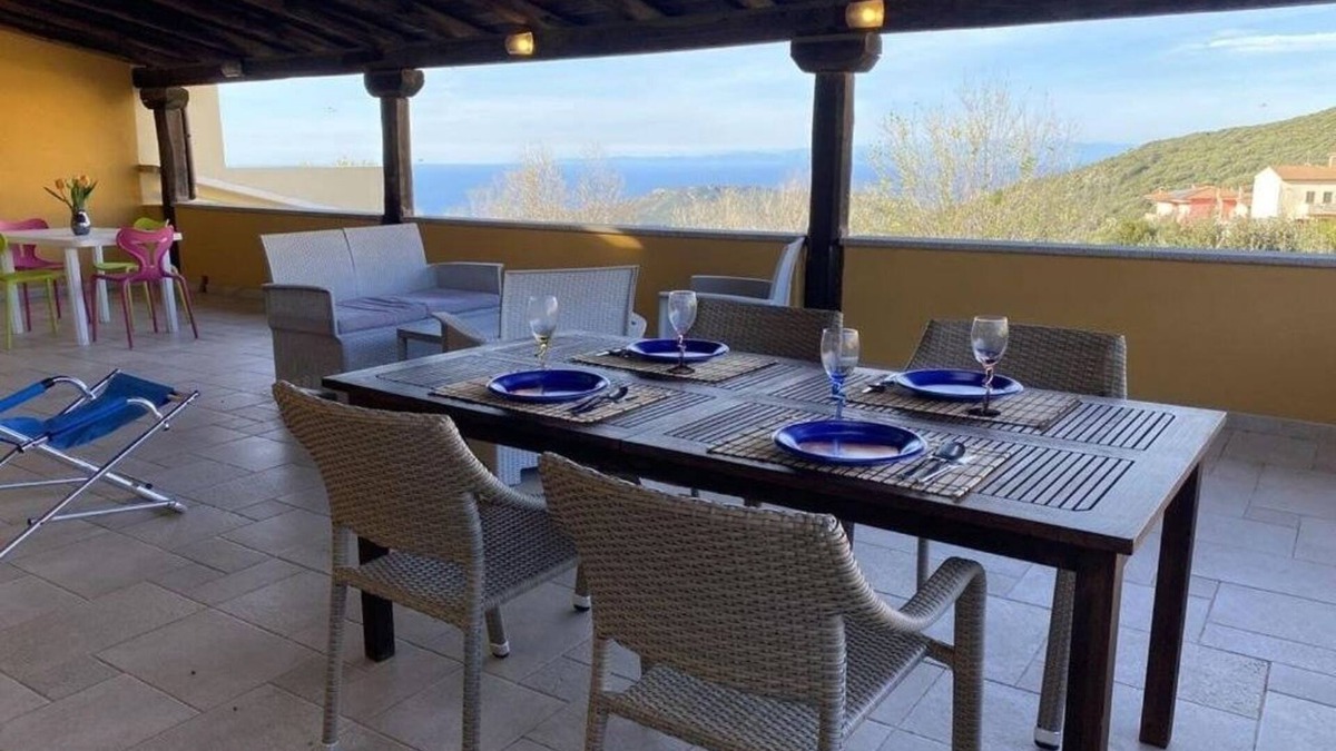 Trinita d'Agultu House | Penthouse with sea view