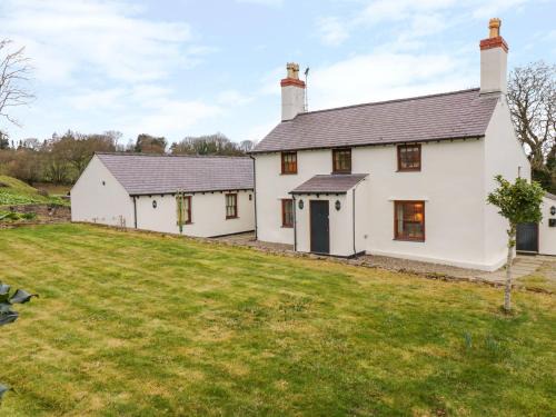 Llandudno Junction House | Pen Y Bryn Cottage
