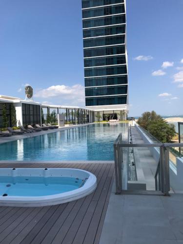 Seri Tanjung Pinang Apartment | Penang Amazing SeaView Private Lift 梹城富人区绝美海景公寓私人电梯