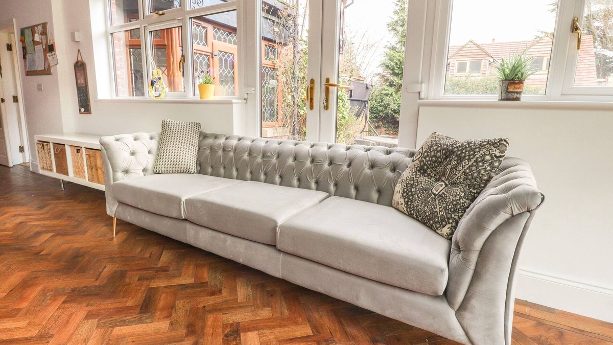Great Harwood House | PENDLE VIEW, pet friendly, luxury holiday cottage in Great Harwood