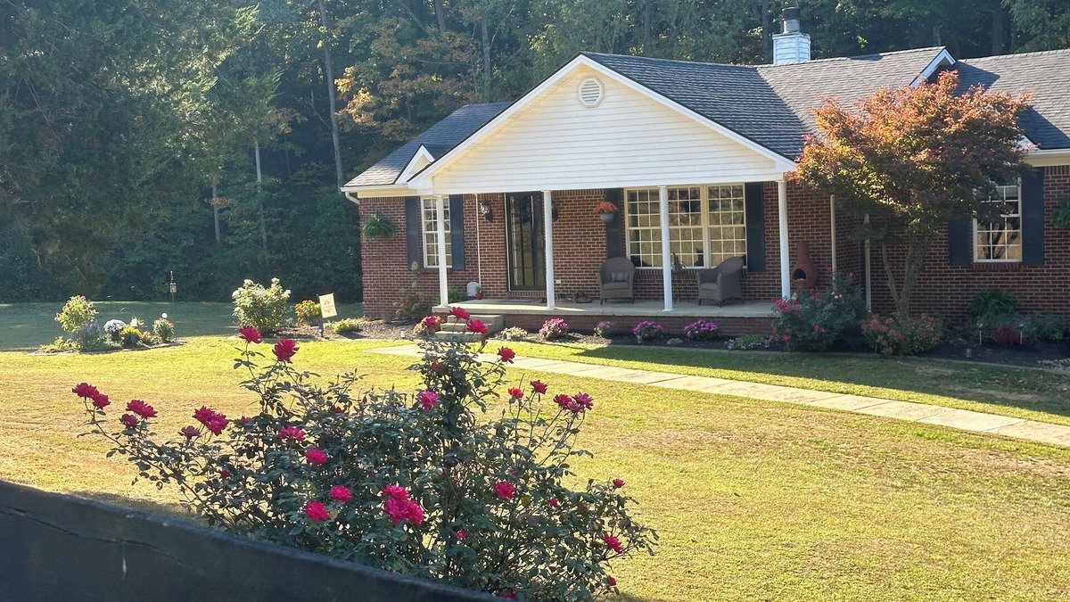 Pendleton House | Pendleton, KY Farm in Oldham Co