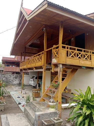 Selayar Islands House | Penginapan Nailah Asari pak andi supratman