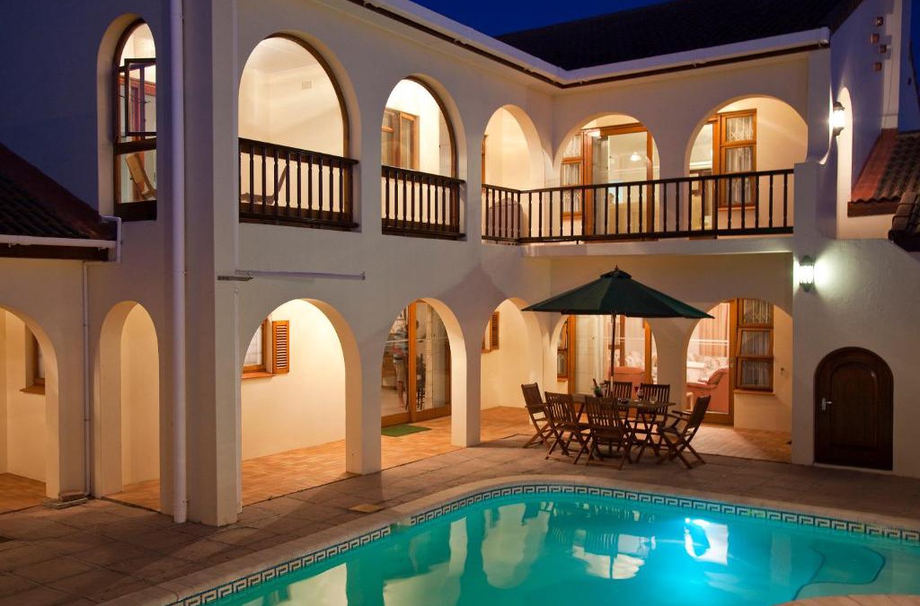 Westcliff House | Penguino Guesthouse