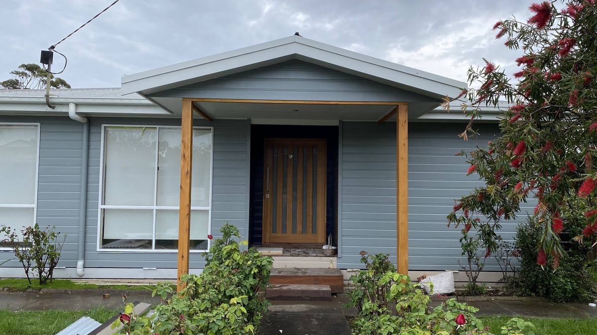 Cowes House | Penguins on Church -800m to Main Street, 120m to beach, 1km to boat ramp
