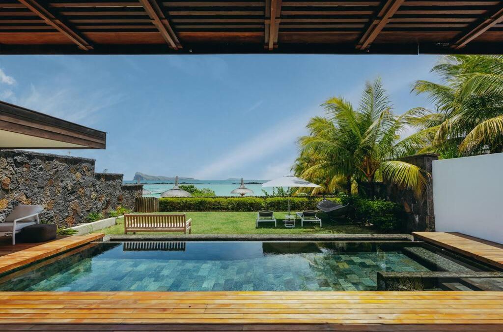 Cap Malheureux Villa | Peninsula Beach Villa with LOV