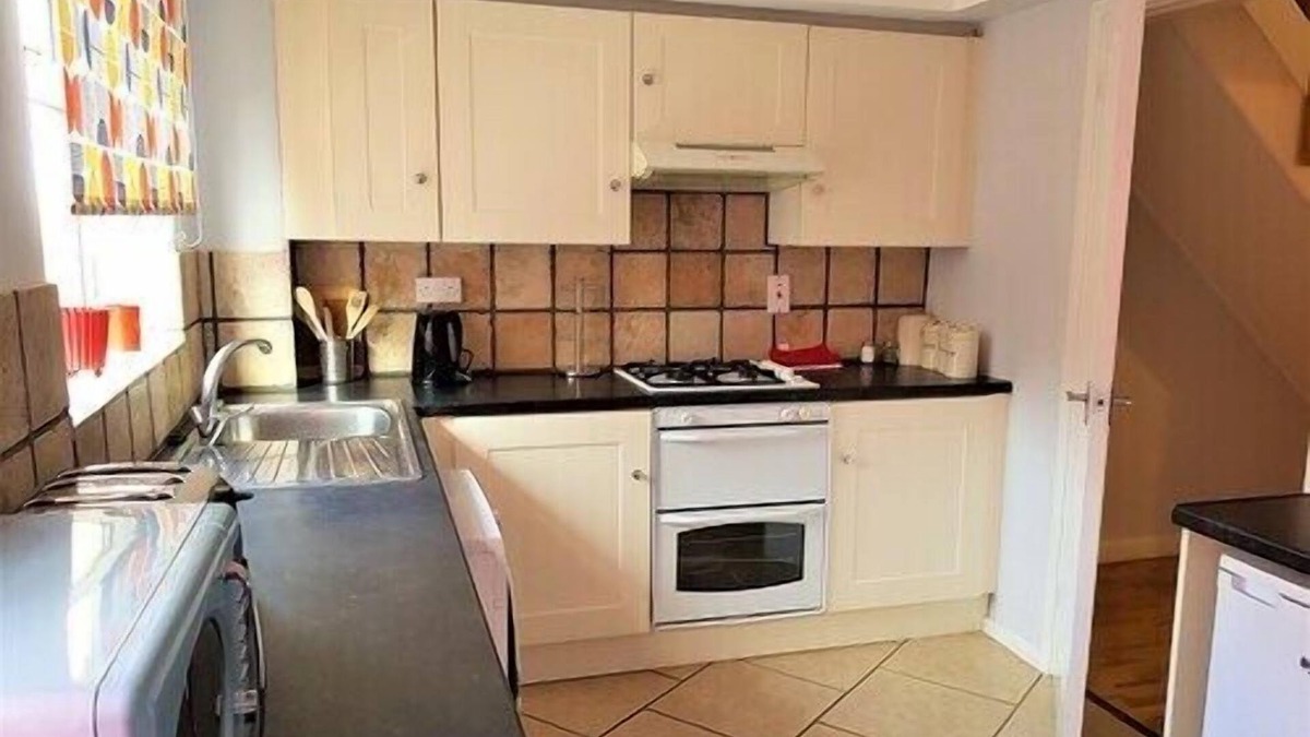 Newark upon Trent Apartment | Penllech House - Huku Kwetu (Notts)