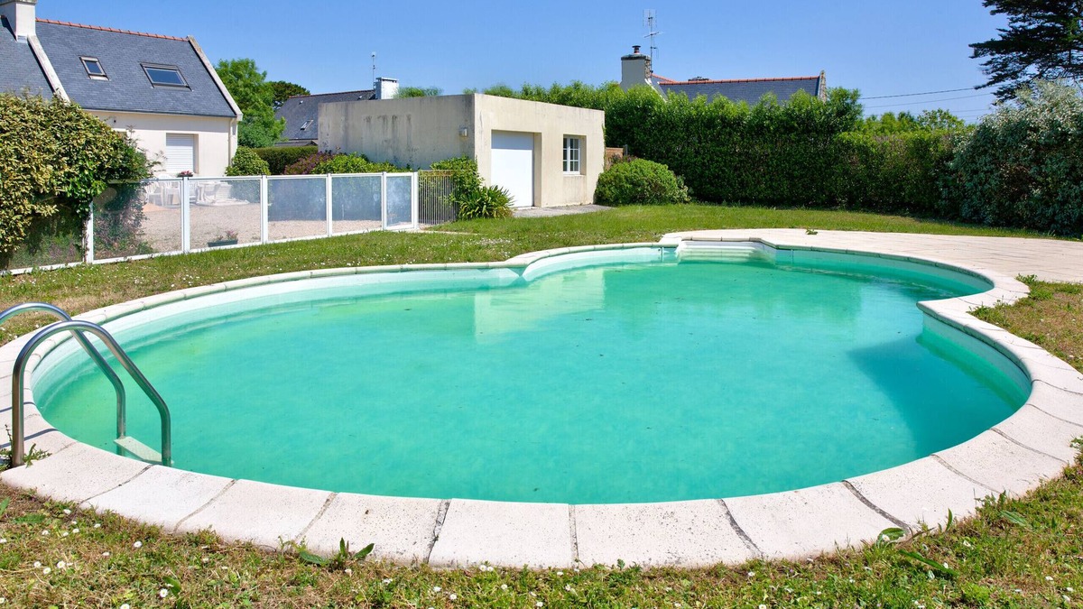 Penmarch House | Penmarch, house for 7 with a pool