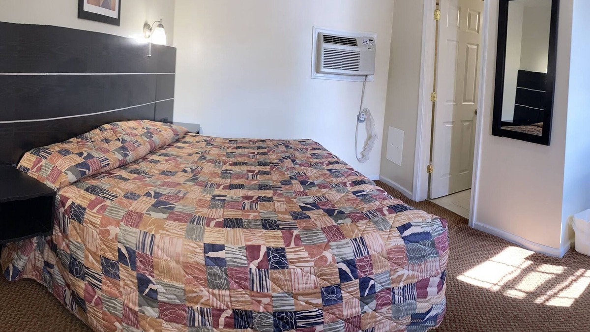 Denver Hotel | Penn Amish Motel