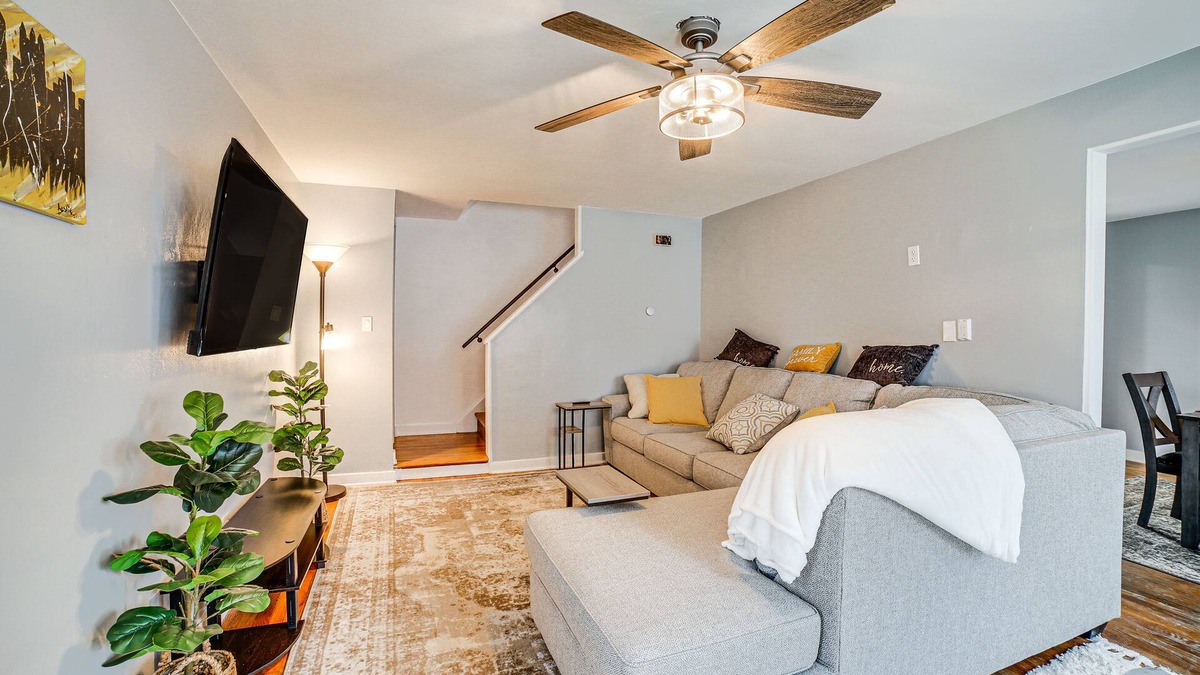 Penn Hills House | Penn Hills Home ~ 11 Mi to Pittsburgh