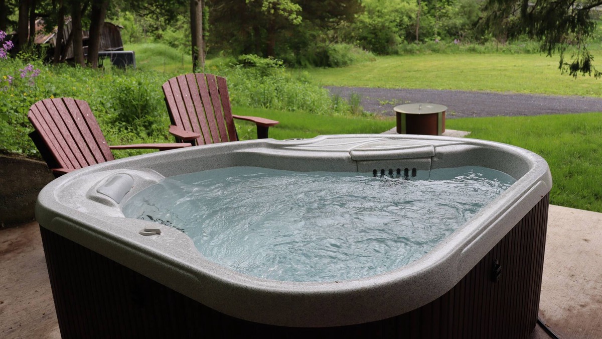 Spring Mills House | Penn' s Creek Class A wild trout stream. 1/2 m private access. Wild brown and rainbow trout.