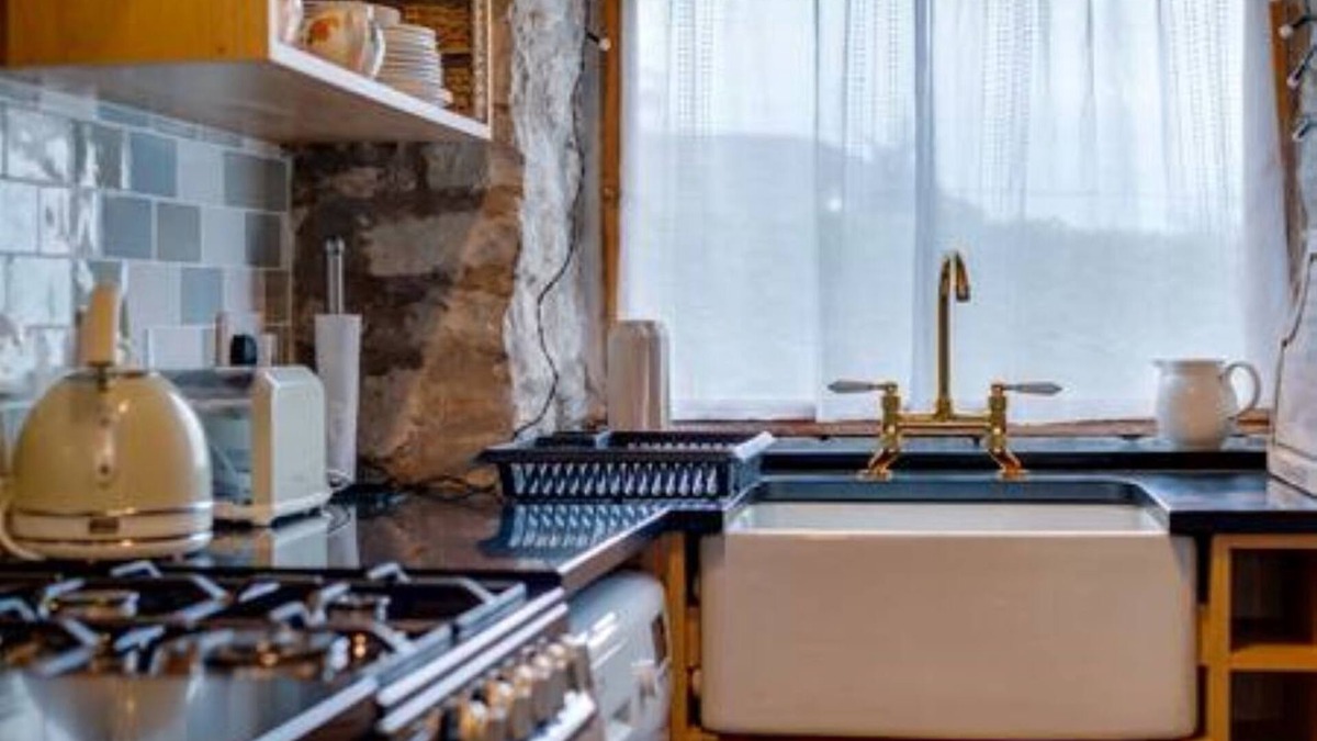 Warton Cottage | Penny Post Cottage - charming character cottage on the edge of the Lake District