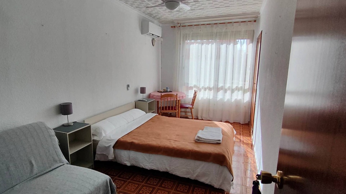 Moncofar Apartment | Pensión Benavente. 1 - (Playa 1,5km/AP7-3min)