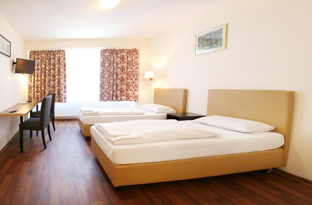 Gutleutviertel House | Pension Alpha - Frankfurt City Central Station