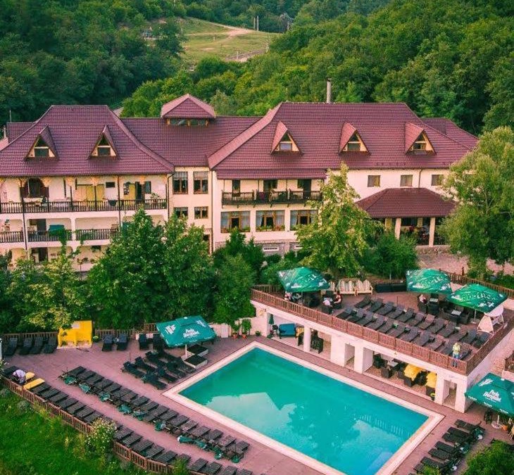 Sarata-Monteoru Hotel | Pension Casa cu Tei