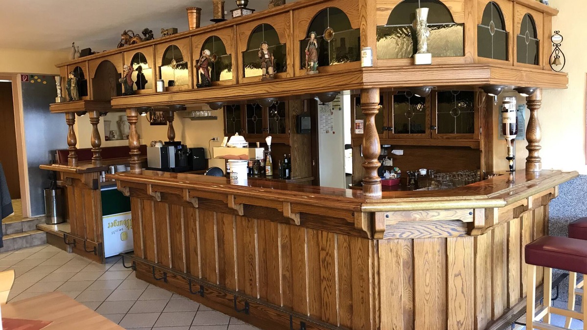 Schwalbach House | Pension & Gaststätte Handelshof
