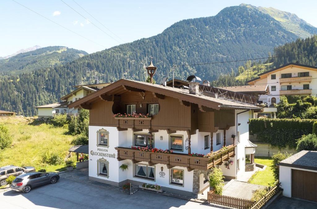 Finkenberg House | Pension Glockenstuhl