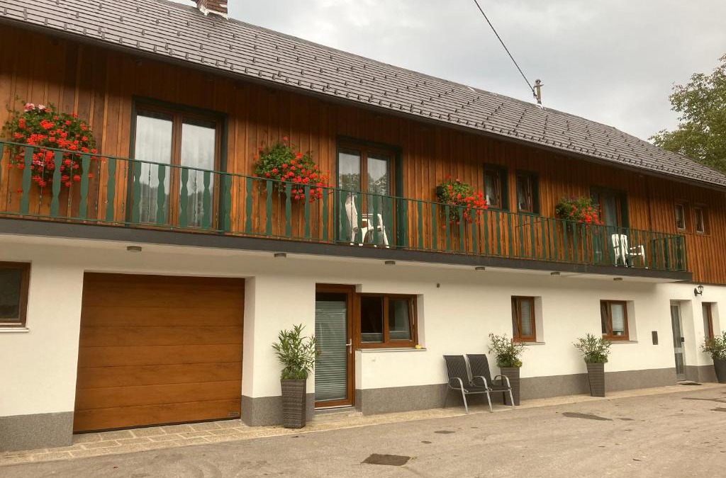 Muhldorf House | Pension Hutterer