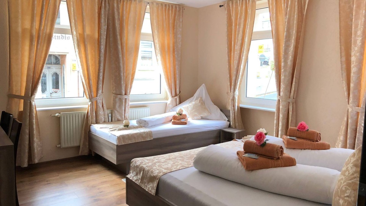 Adorf House | Pension in Adorf/Vogtland: Quietly situated, family-friendly.