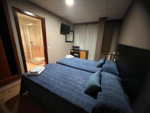Puebla de Trives House | Pension Luscofusco